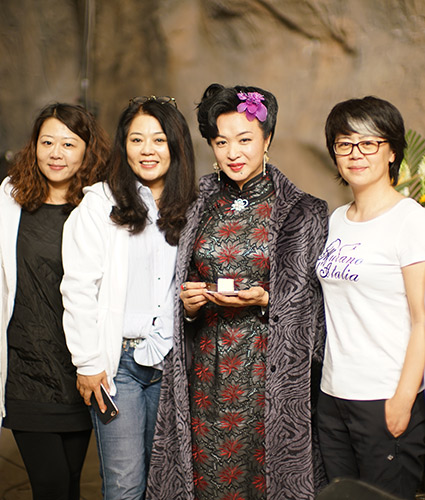 "我从男人堆里爬到女人堆里,就是为了演蝴蝶迷!